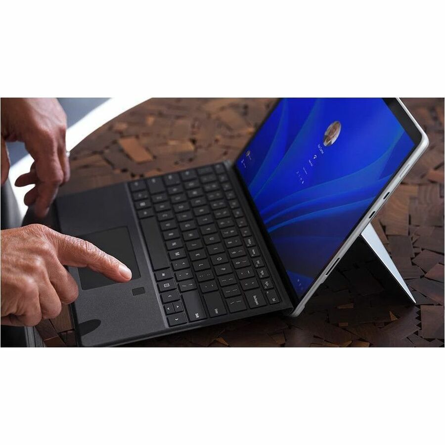 Ordinateur portable 2 en 1 détachable à écran tactile Microsoft Surface Pro 8 13" - Intel Core i5 11e génération i5-1135G7 - Plateforme Intel Evo - 8 Go - SSD 128 Go - Platinum IUR-00001