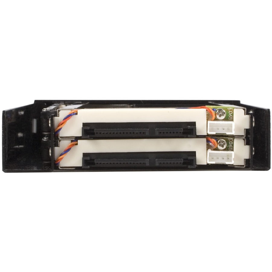 StarTech.com 2 Drive 2.5in Trayless Hot Swap SATA Mobile Rack Backplane - Storage bay adapter - black HSB220SAT25B