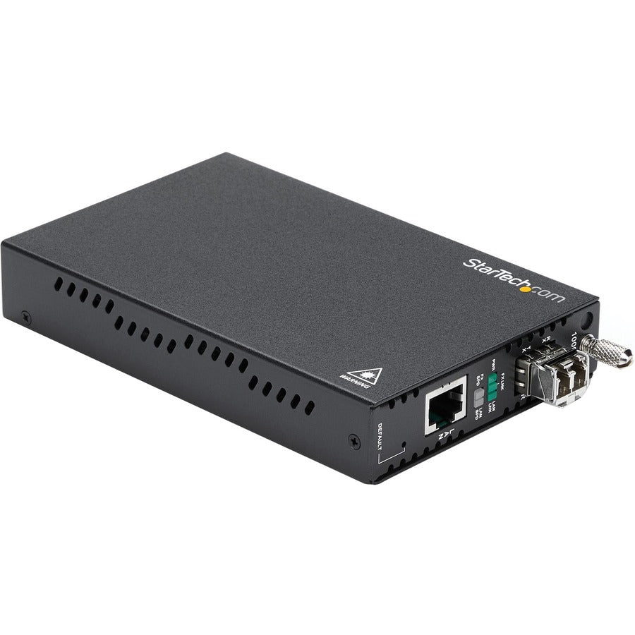 StarTech.com OAM Managed Gigabit Ethernet Fiber Media Converter - Multi Mode LC 550m - 802.3ah Compliant ET91000LCOAM