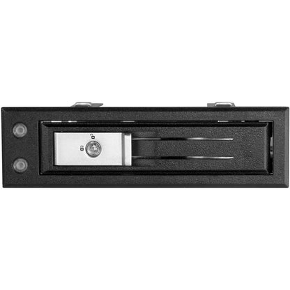 StarTech.com 5.25 to 3.5 Hard Drive Hot Swap Bay - Trayless - For 3.5" SATA/SAS Drives - Front Mount - Hard Drive Bay - SAS/ SATA Backplane HSB13SATSASB