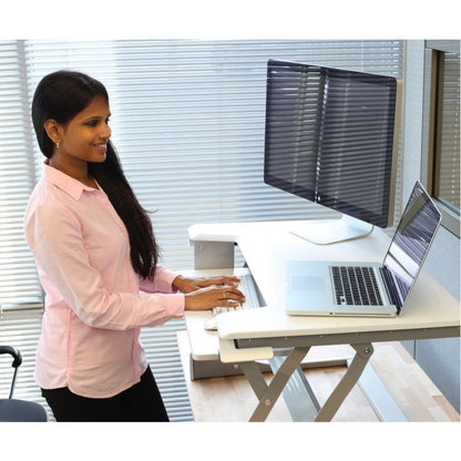 Ergotron Workfit-T, Sit-Stand Desktop Workstation (White) 33-397-062