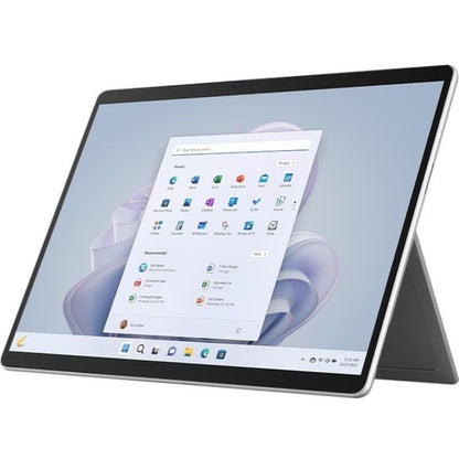 Tablette Microsoft Surface Pro 9 - 13" - Core i7 10e génération i7-1265U Deca-core (10 cœurs) - 32 Go RAM - 1 To SSD - Windows 11 Pro 64 bits - Platinum QLQ-00001