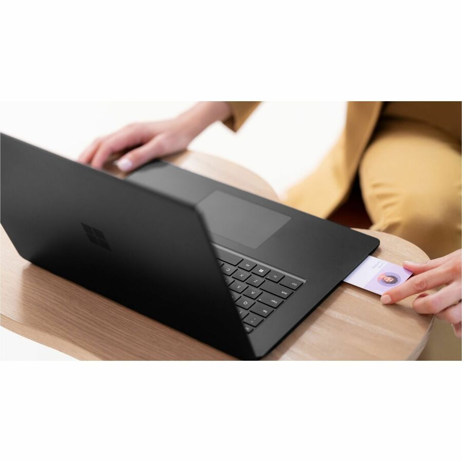 Microsoft Surface Laptop 6 15" Touchscreen Notebook - Intel Core i7 - 32 GB - 1 TB SSD - English, French Keyboard - Black ZLU-00002