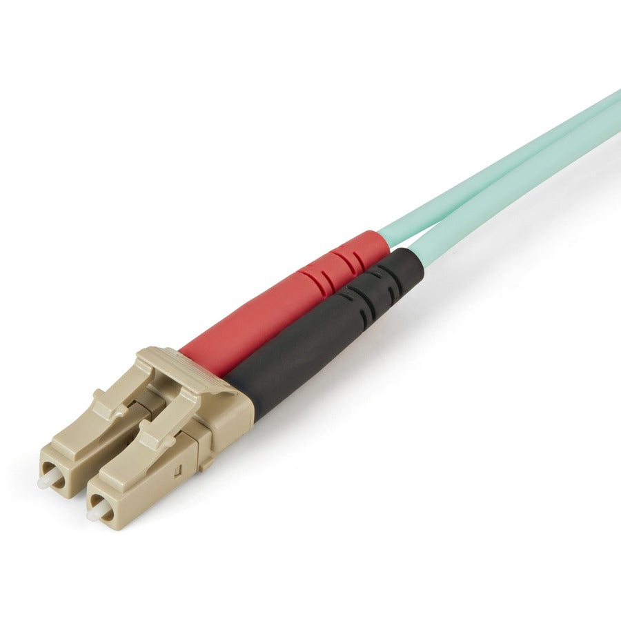 StarTech.com 5m (16.4ft) LC/UPC to LC/UPC OM4 Multimode Fiber Optic Cable, 50/125&micro;m, 100G, Low Insertion Loss, LSZH Fiber Jumper Cord 450FBLCLC5