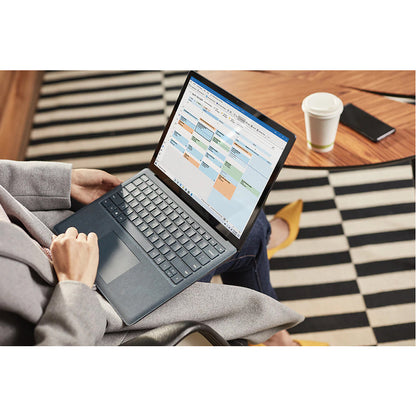 Microsoft Surface Laptop 2 13.5" Touchscreen Notebook - QHD - Intel Core i5 7th Gen i5-7200U - 8 GB - 256 GB SSD DAG-00008