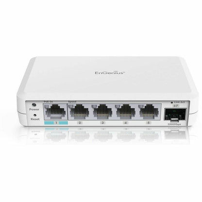 EnGenius 4x GE Ports, 1x GE PD and 1x SFP Switch Extender EXT1106