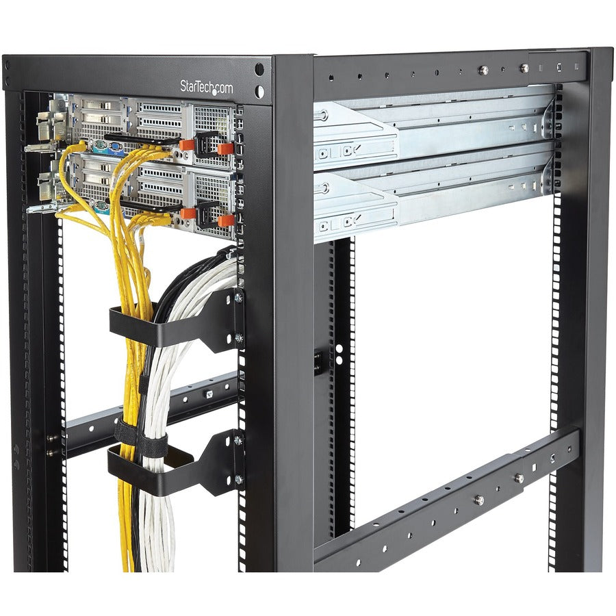 StarTech.com Multi-Directional Vertical Server Rack Cable Management D-Ring Hook 2.4x3.9in (6x10cm) CMHOOKMW