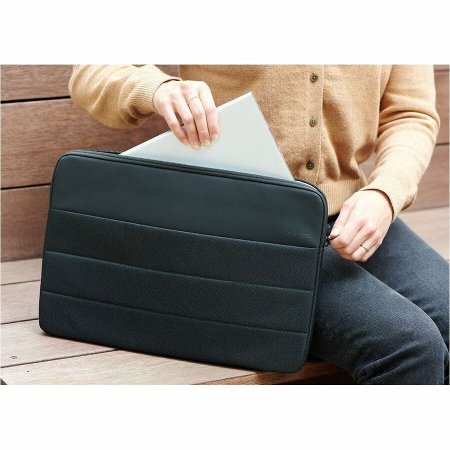 Kensington Carrying Case (Sleeve) for 14" Notebook - Black K60394WW