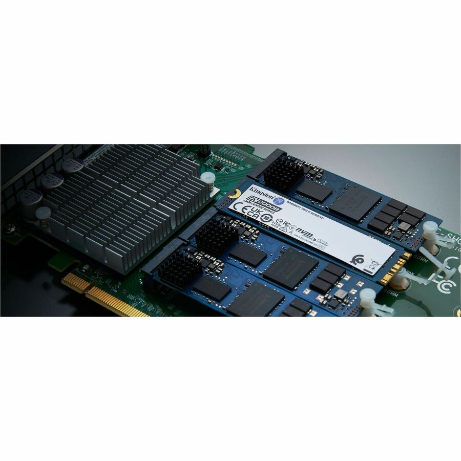 Disque SSD Kingston DC2000B 960 Go - M.2 2280 interne - PCI Express NVMe (PCI Express NVMe 4.0 x4) SEDC2000BM8/960G