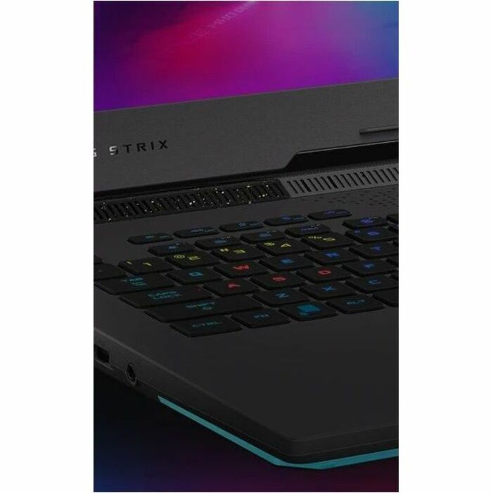 Ordinateur portable de jeu Asus ROG Strix G17 G713 G713PI-RS91-CA 17,3" - Full HD - AMD Ryzen 9 7845HX - 32 Go - SSD 1 To G713PI-RS91-CA