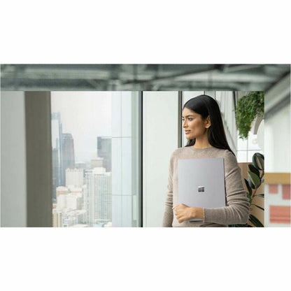 Ordinateur portable Microsoft Surface Laptop 5 13,5" à écran tactile - Intel Core i5 12e génération i5-1235U - Plateforme Intel Evo - 8 Go - SSD 256 Go - Clavier anglais - Platinum R1A-00001