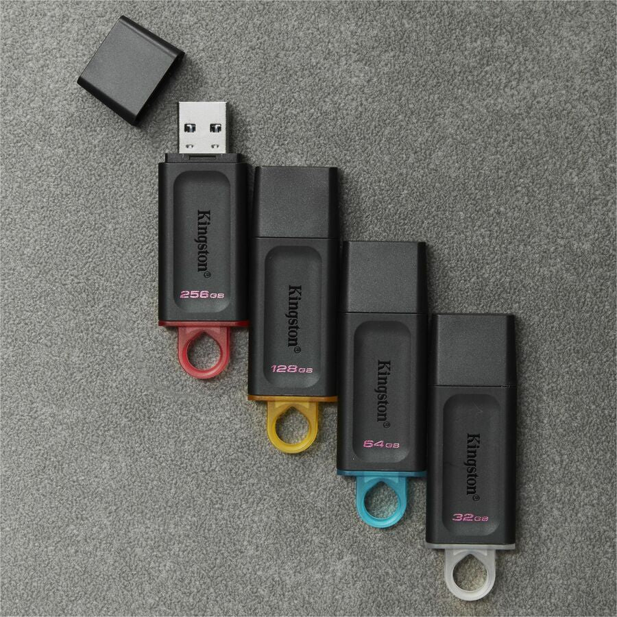 Clé USB 3.2 (1ère génération) Kingston DataTraveler Exodia 64 Go KC-U2L64-2V