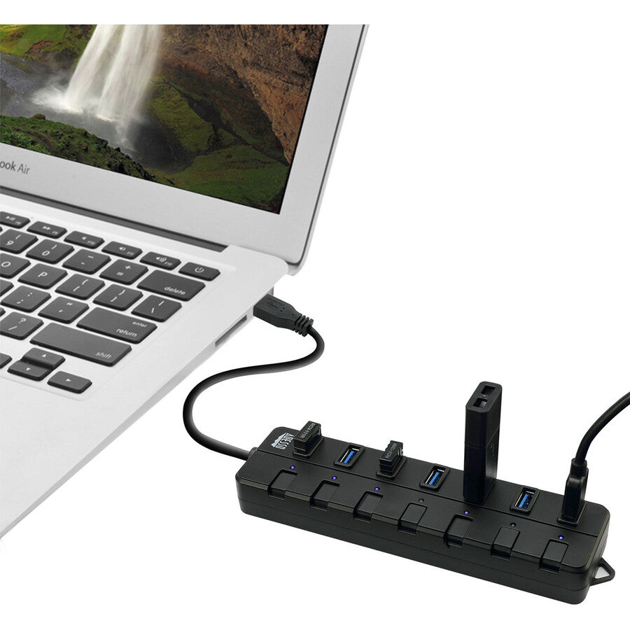 Hub USB 3.0 Adesso à 7 ports avec adaptateur secteur 5 V 2 A AUH-3070P