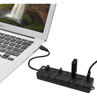 Hub USB 3.0 Adesso à 7 ports avec adaptateur secteur 5 V 2 A AUH-3070P